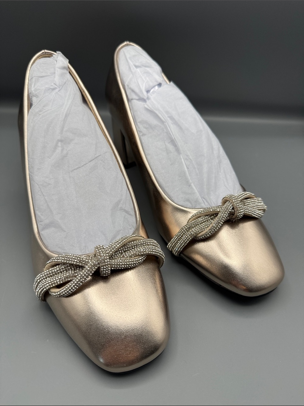 Bella Vita Marigold Pumps